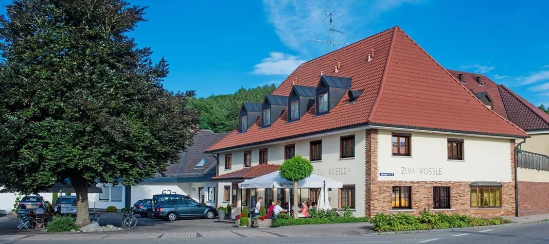 Hotel Gasthof Zum Roessle อัลเทนชตัดท์ ภายนอก รูปภาพ