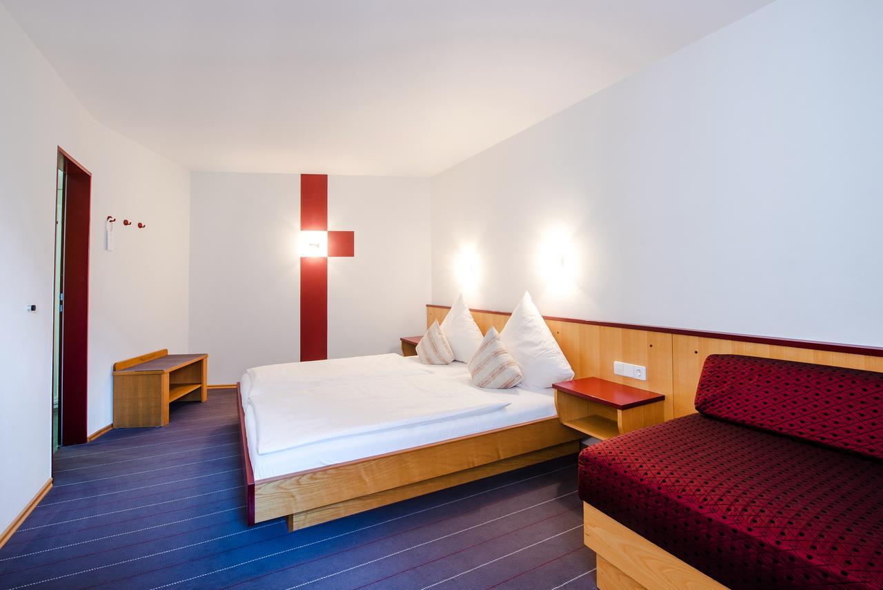 Hotel Gasthof Zum Roessle อัลเทนชตัดท์ ภายนอก รูปภาพ