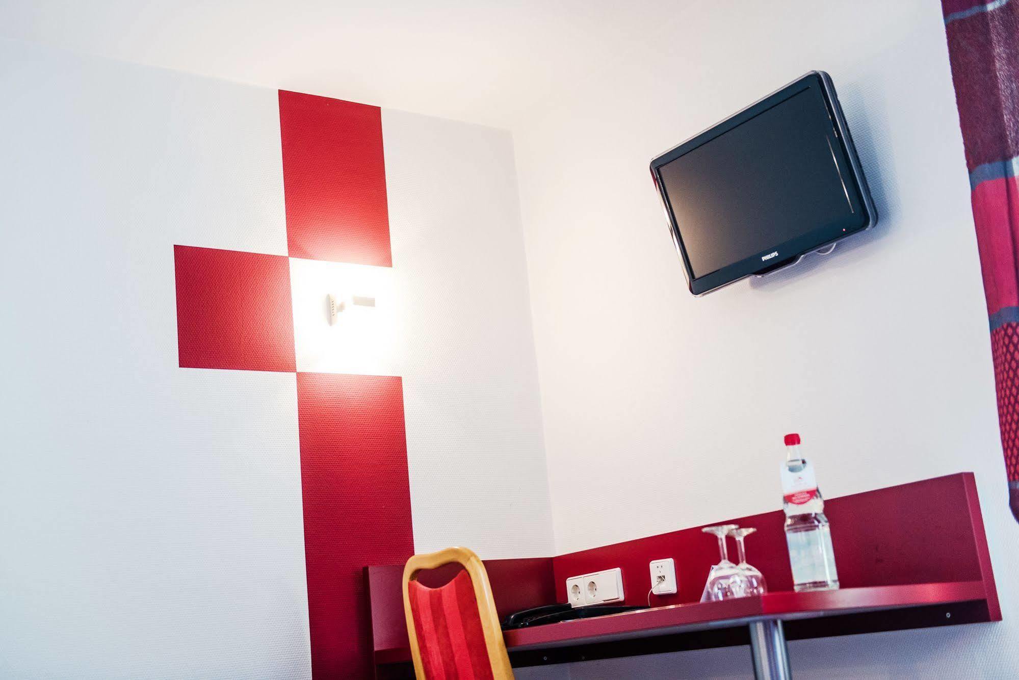 Hotel Gasthof Zum Roessle อัลเทนชตัดท์ ภายนอก รูปภาพ